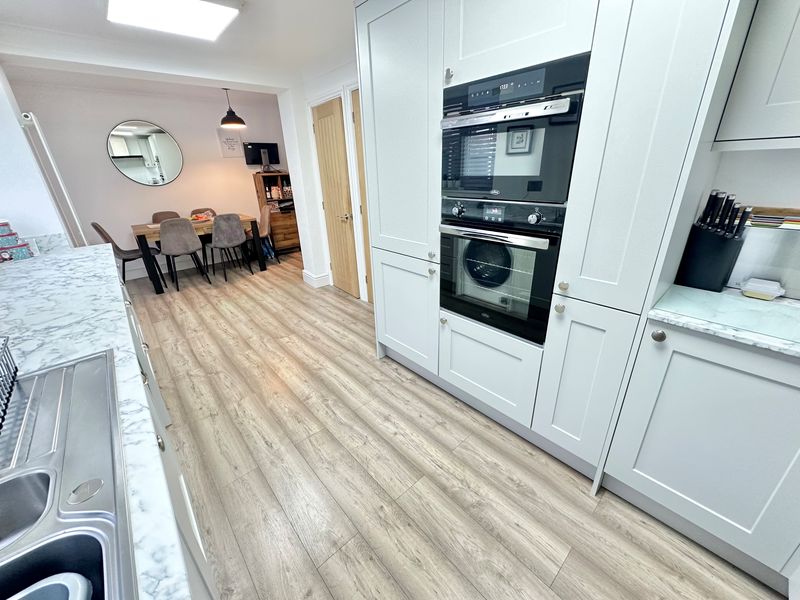 Everest Close Great Sutton